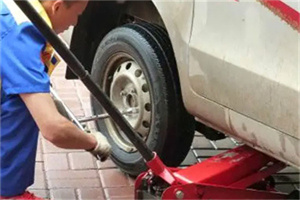 七里庄附近拖车24小时服务热线电话